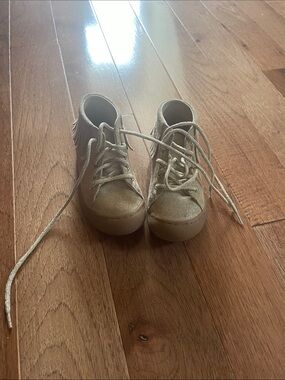 Naturino Kids Gold High-Top Sneakers